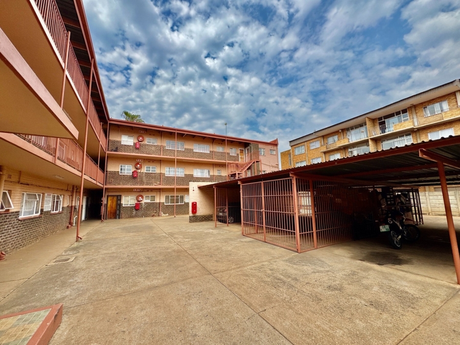 1 Bedroom Property for Sale in Die Bult North West